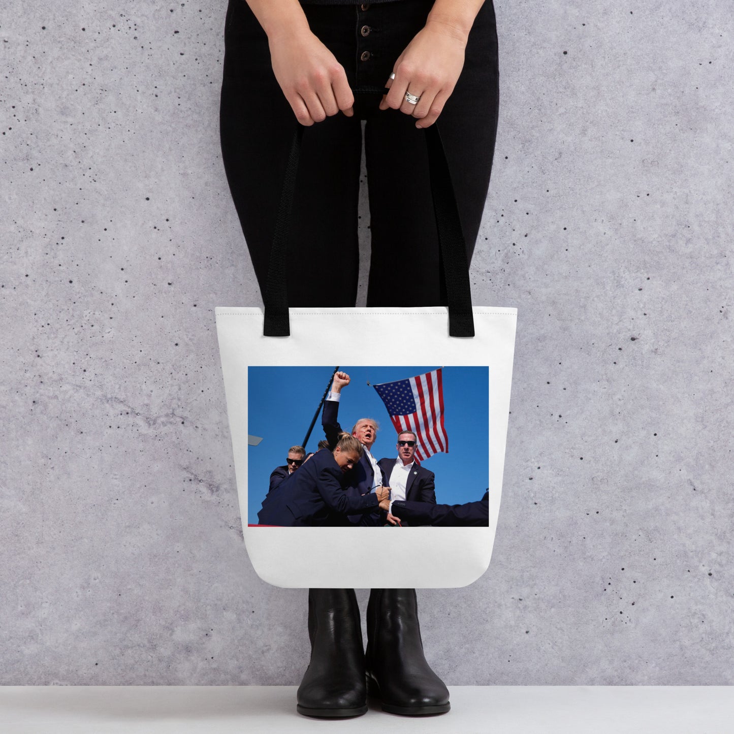 "The Greatest Photo" Tote Bag