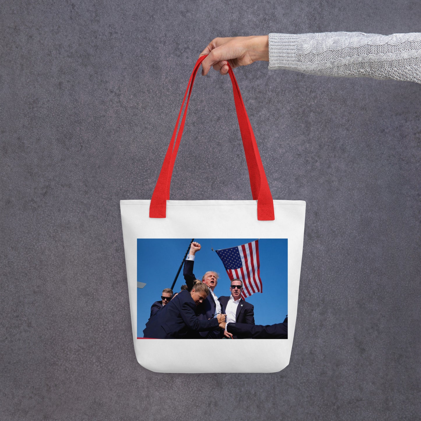 "The Greatest Photo" Tote Bag