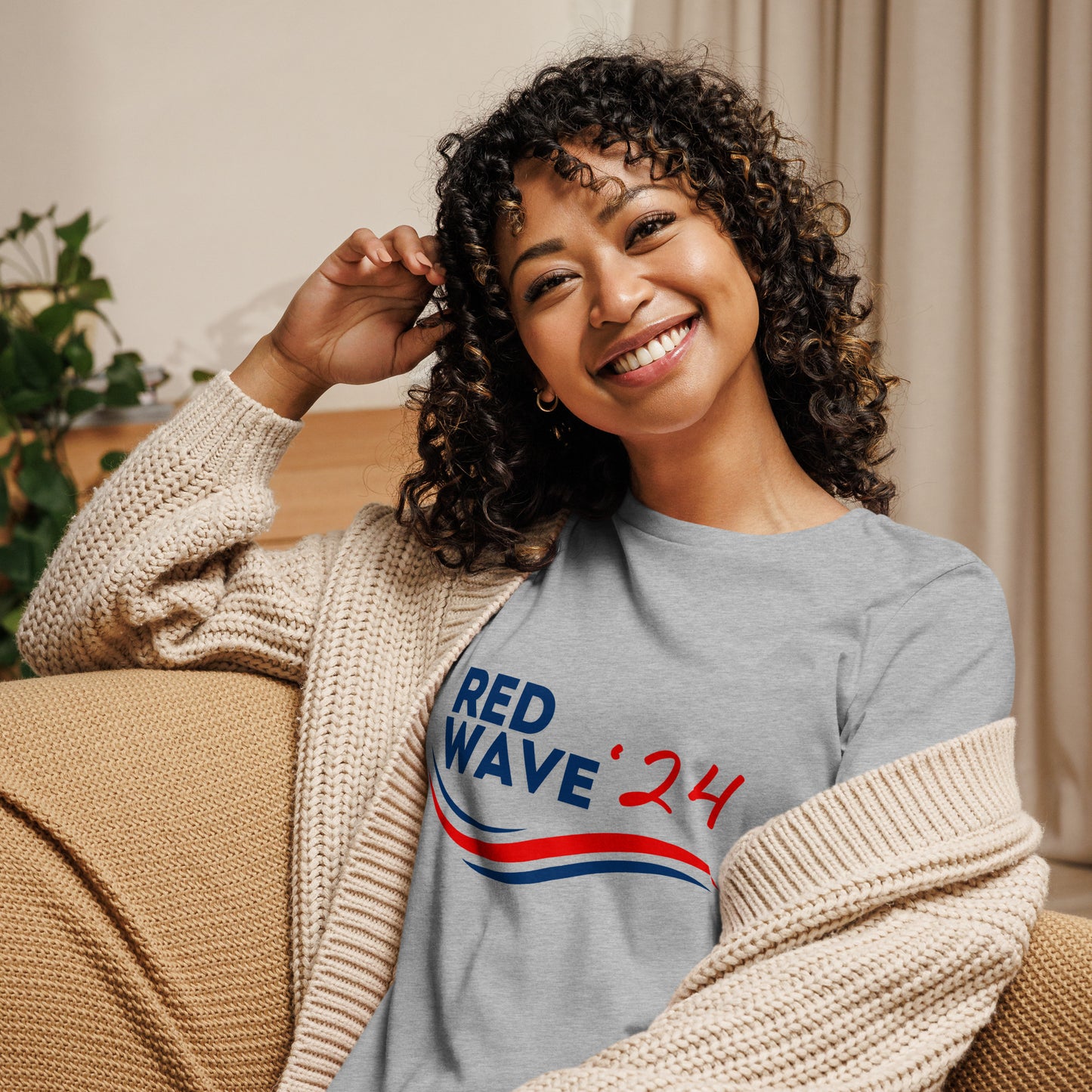 "Red Wave" Women's T-Shirt